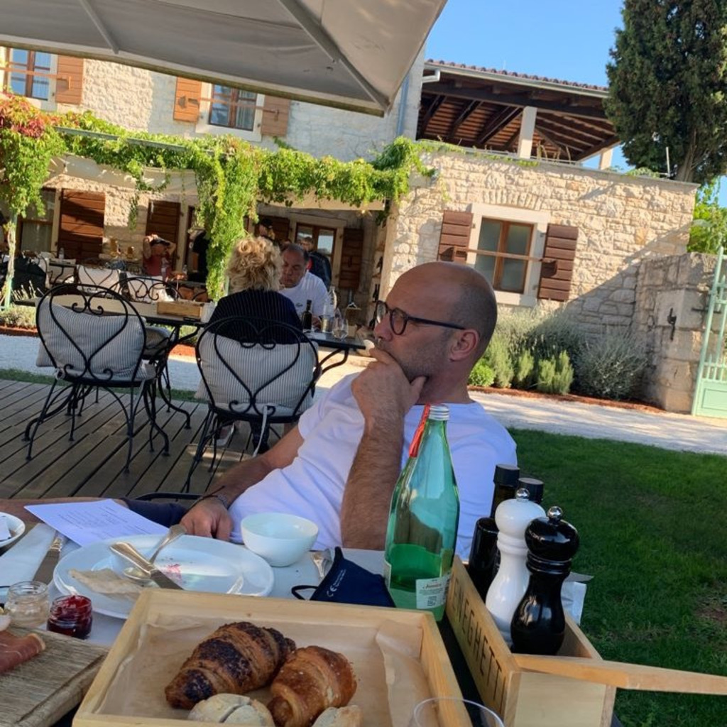 Social Media Profilbild Alexander Dapper Herbstein