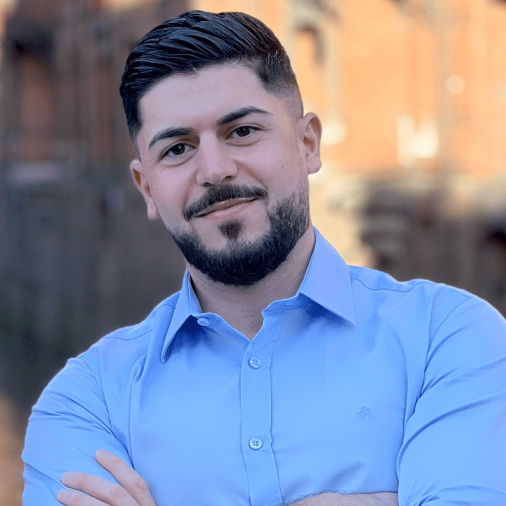 Akin Akbulut QA Engineer Init AG für digitale Kommunikation XING