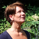 Dr. Sabine Hamann