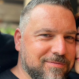 Elefterios Mantziaris