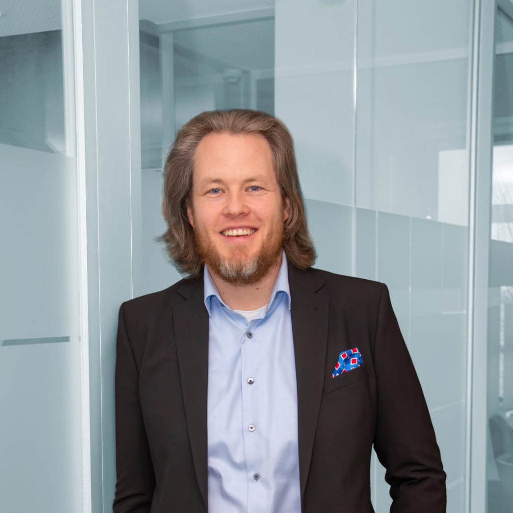 Matthias Hoppe Gebietsverkaufsleiter SüdWest CARELINE GmbH & Co