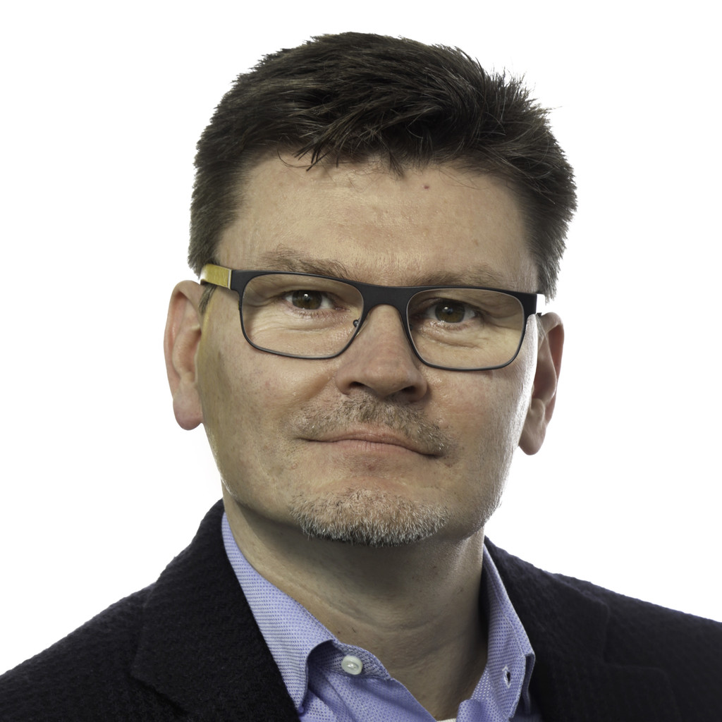 Harald Poeschel Head of Commercial Project Management Waagner Biro