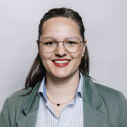 Louise Paustian