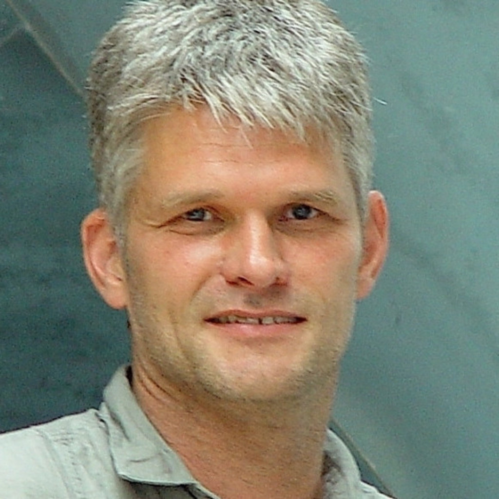 Robert Uhde Texter, Werbetexter, Architekturjournalist Robert Uhde