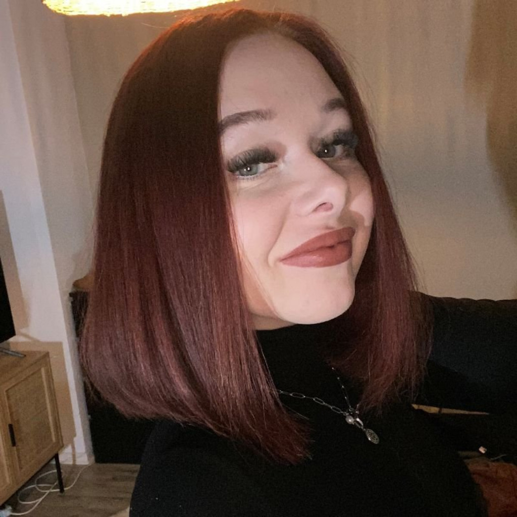 Caroline Bechthold Social Media und Community Managerin Deutsche