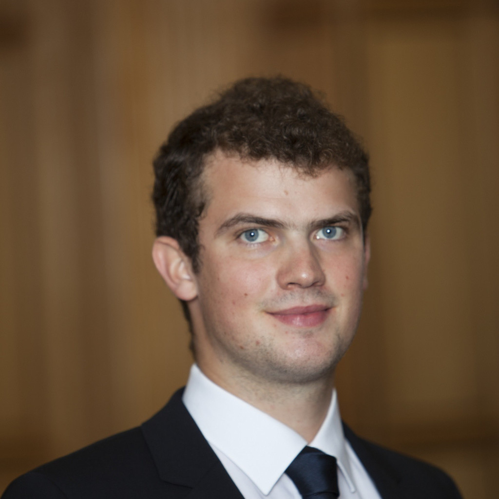 Julius Ott TUMBWL Technische Universität München XING