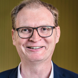 Wolfgang Mayer