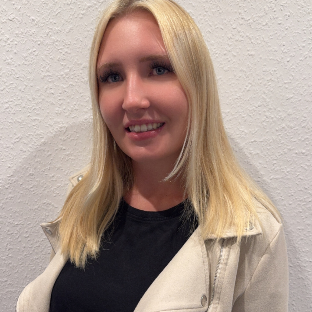 Manon Kater Auszubildende Mühlenkreiskliniken AöR XING
