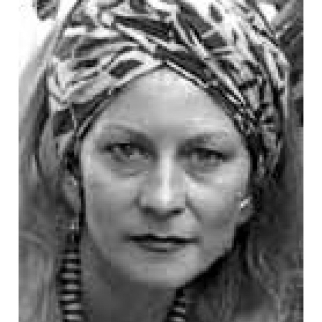 Cordelia Dvorak Regisseurin, Dramaturgin, Kostümbildnerin Compania