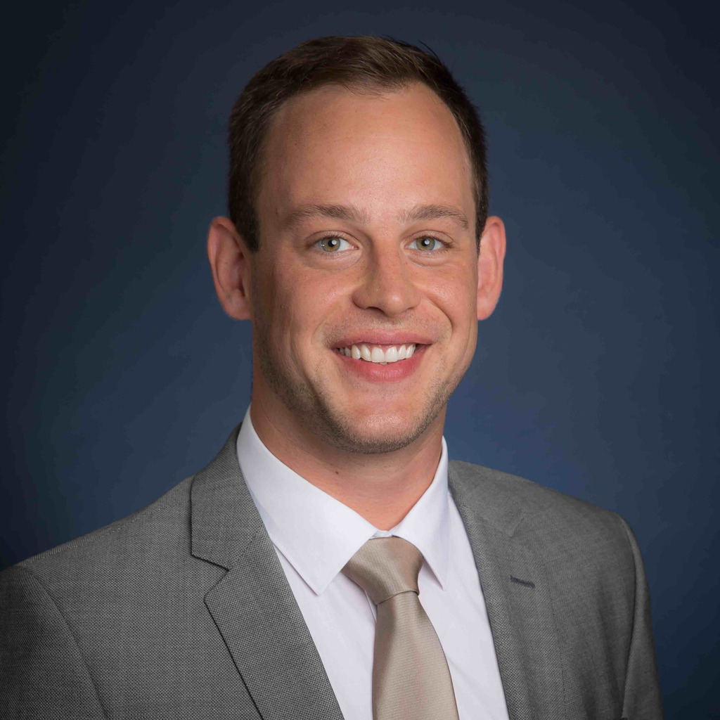 Patrick Müller ImmobilienPortfolioManager Family Office XING