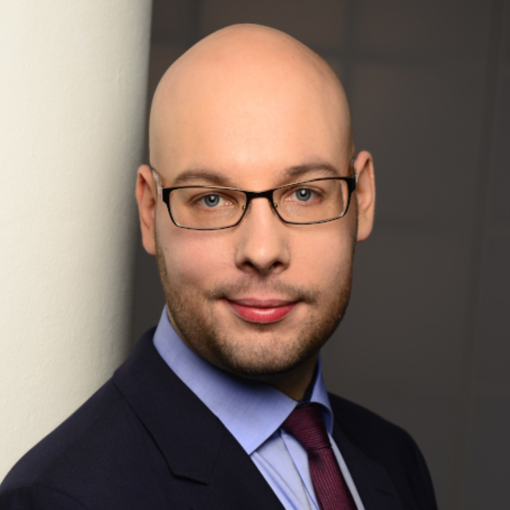 Dr. Felix Ernst Senior Consultant Karer Consulting XING