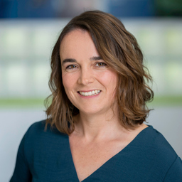 Dr. Nadja Langenberg