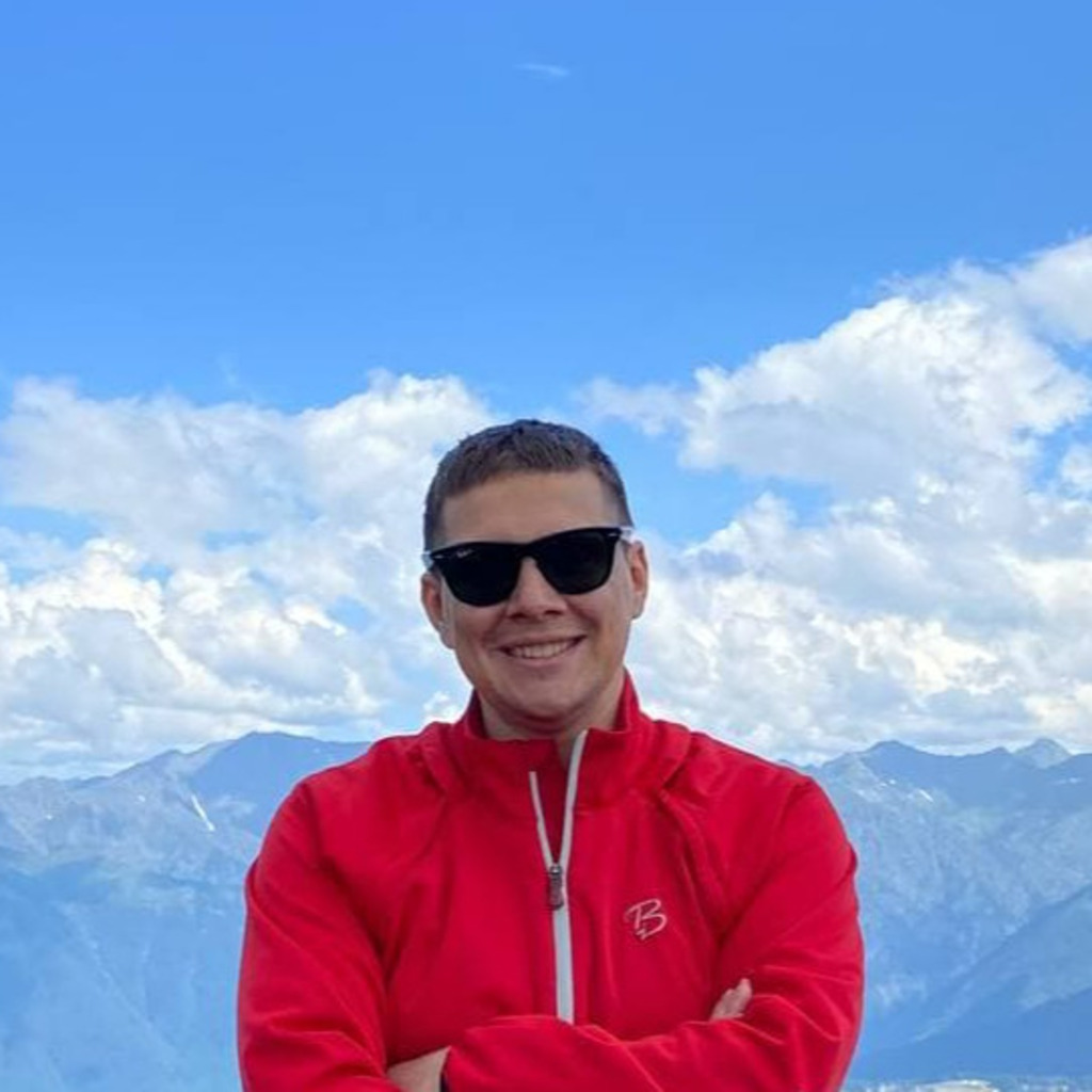 Dmitry Krivolapov Head of Product Analytics M2 tech XING