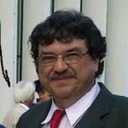 Dr. Hubert Gebele