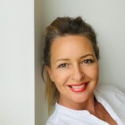 Christine Riedel
