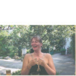 Andrea Knuth