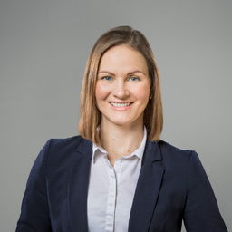 Nina Wolf 