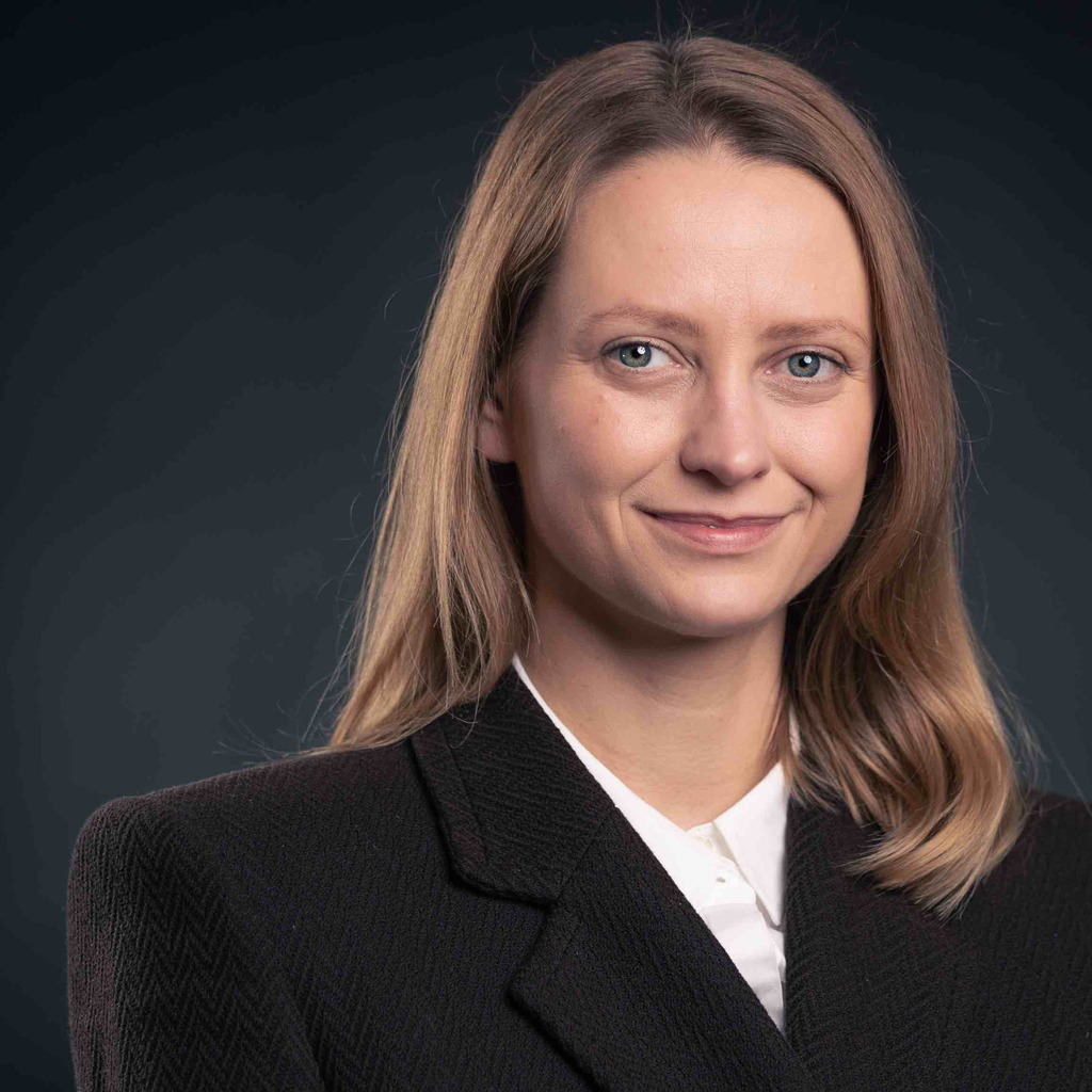 Kämper & Maiwald Rechtsanwälte Und Notare Alina Maiwald - Key Account Manager - K-Recruiting Life Sciences | XING