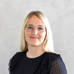 Anna Leonhard