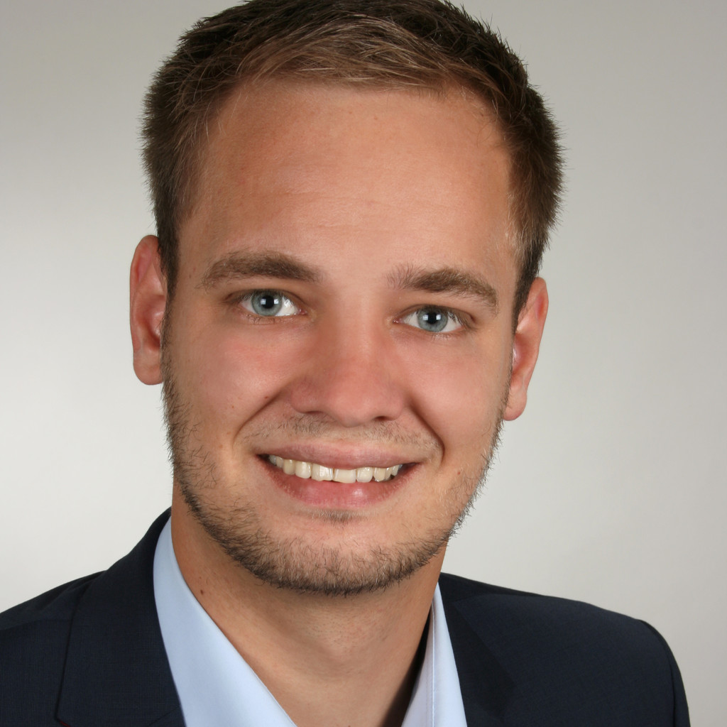 Dennis Leemreize Head of Production H. u. A. Präzisionsteile XING