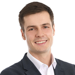 Dr. Julian Haas