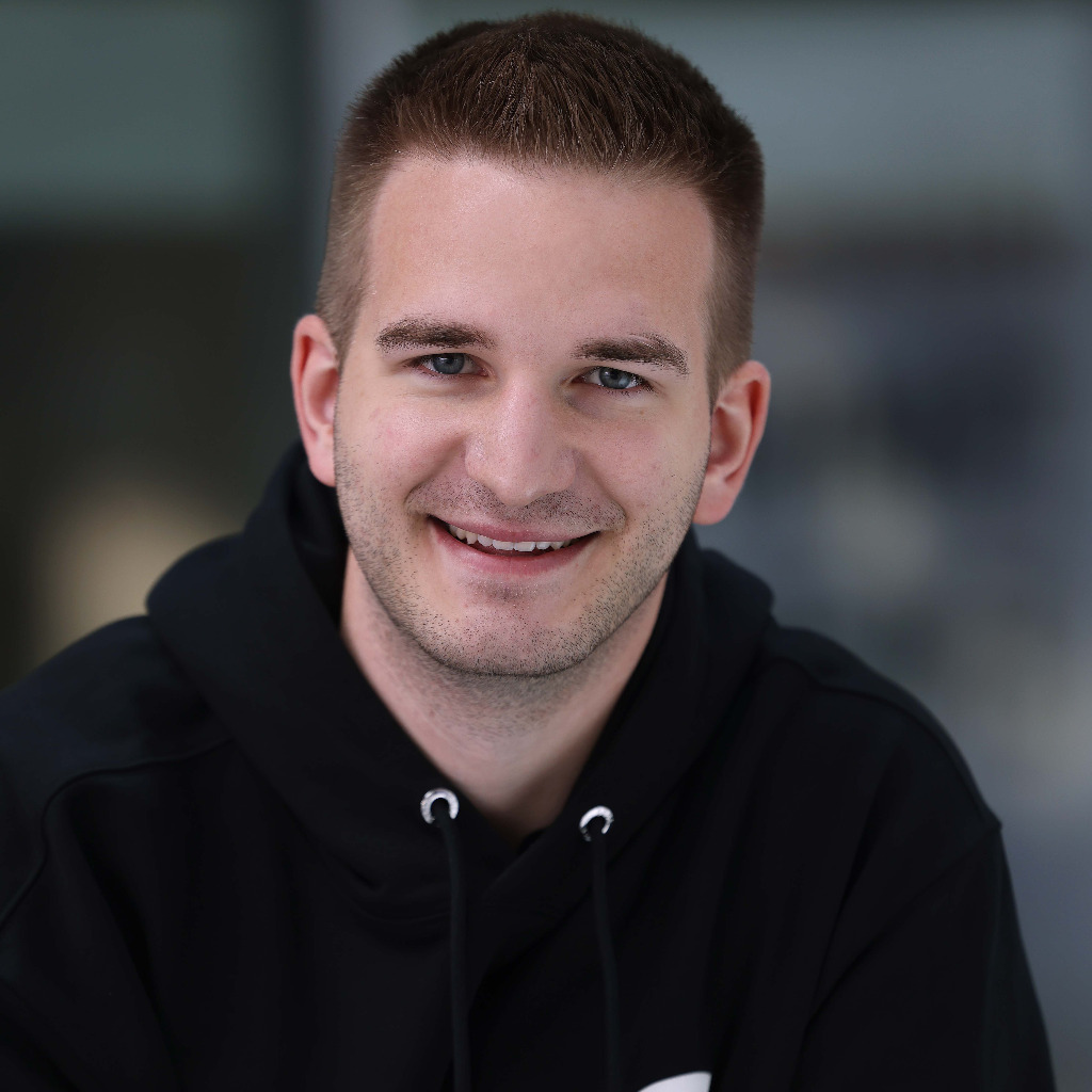 Matthias Speidel Service Coordinator HUGO BOSS AG XING