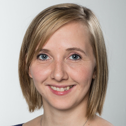 Dr. Nadine von Büren