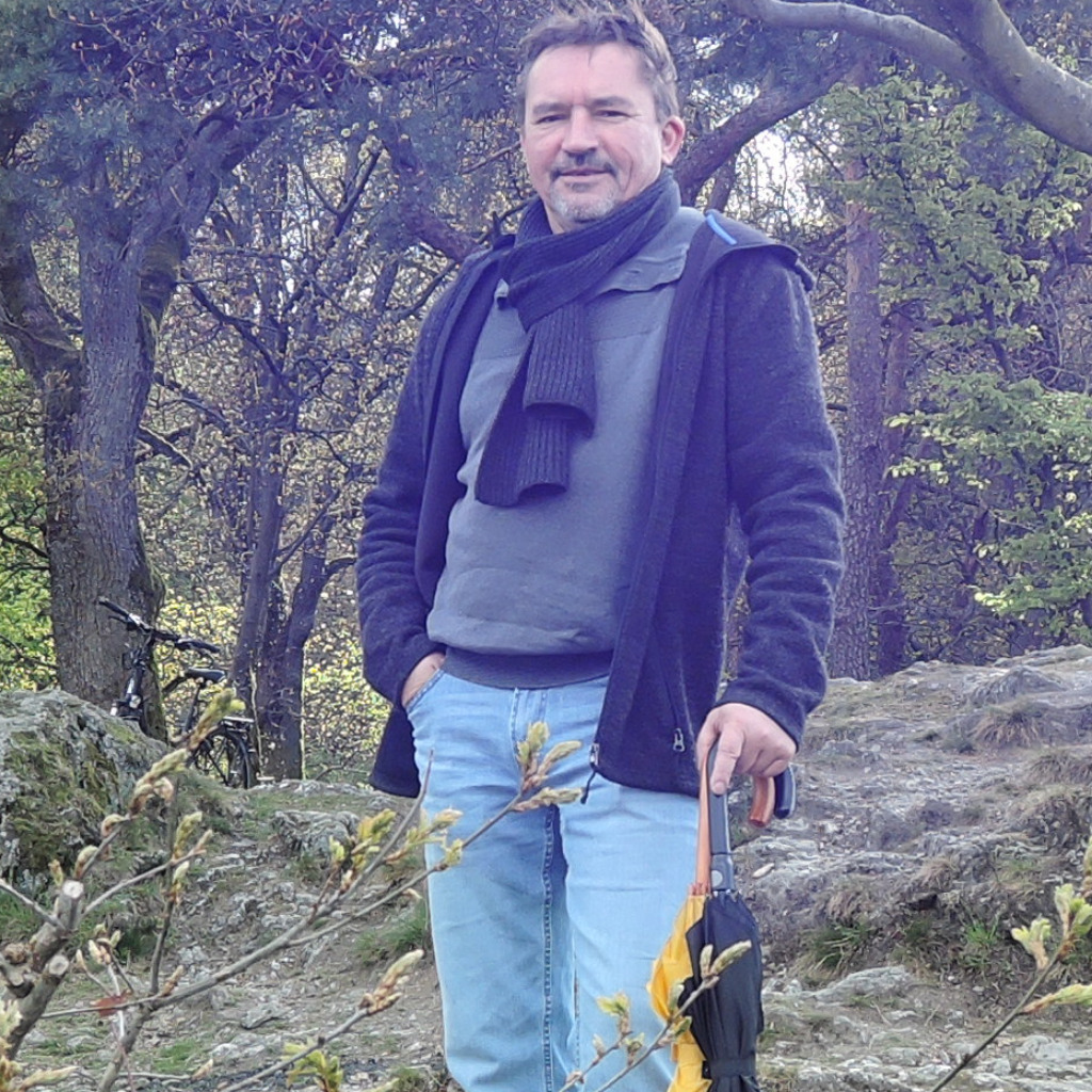 Zill aus Frankfurt am Main in der Personensuche von Das Telefonbuch