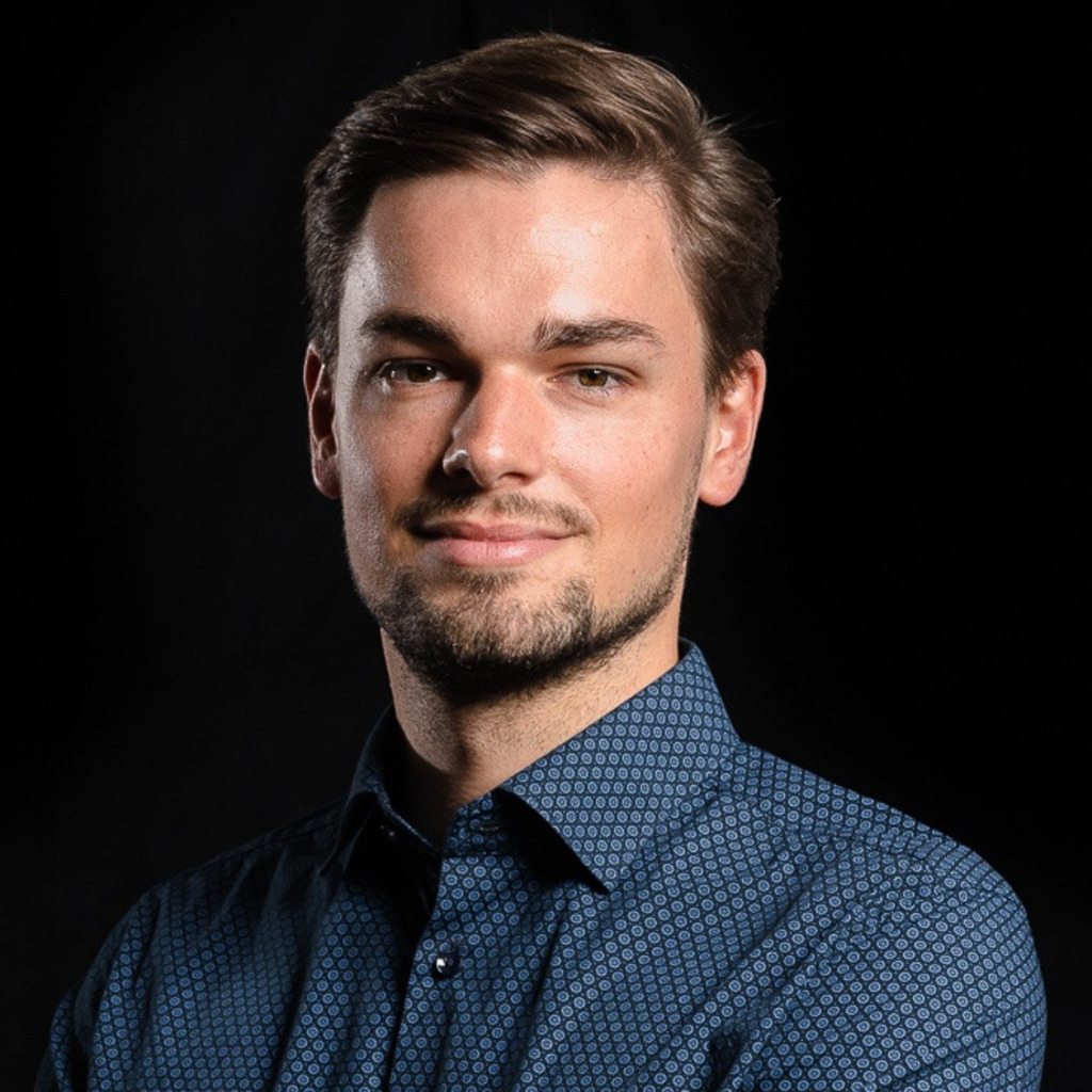 Nicolas Trinklein Account Director SPORTFIVE XING