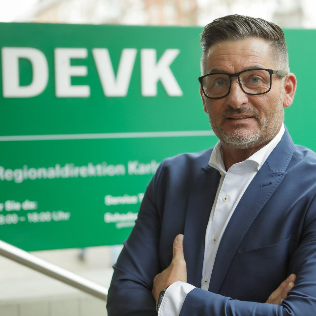 Volker Schmuck Agenturleiter DEVKVersicherung XING