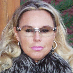 Rebecca Hareter-Umek