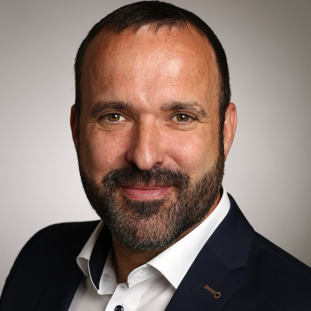 Christian Neubert Automobilverkäufer/ Sonderfahrzeuge Van+PKW Stern