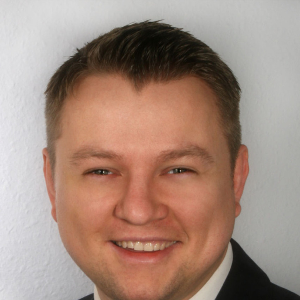 Alexander Masurenko Mitglied der Geschäftsleitung, CSO Chief Strategy