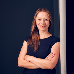 Manuela Knez