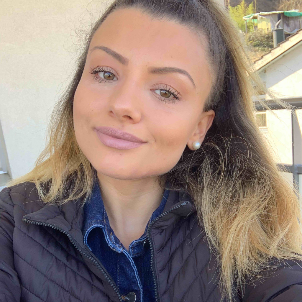 Social Media Profilbild Andrijana Mihajlovic 