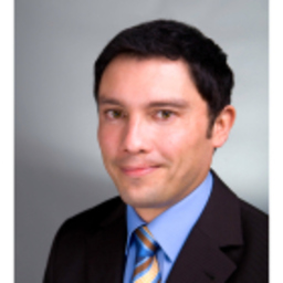 Dr. Tino Roll