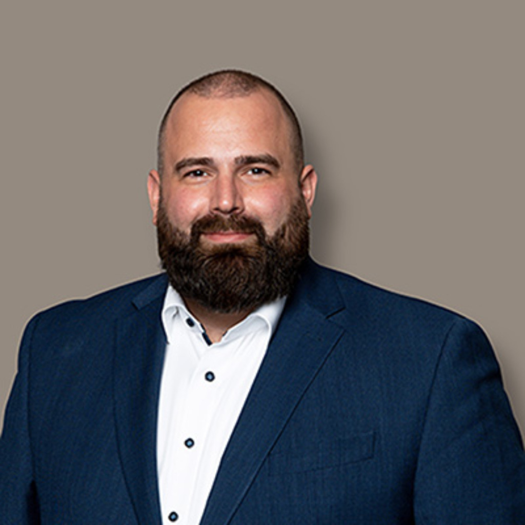 Thomas Munck Portfolio Manager Real Estate Dr. Peters Group XING