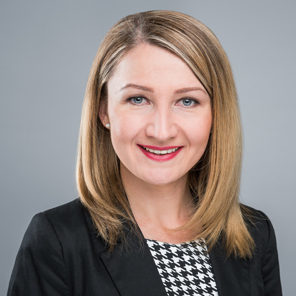 Valeriya Skripnichenko BWL HumboldtUniversität zu Berlin XING