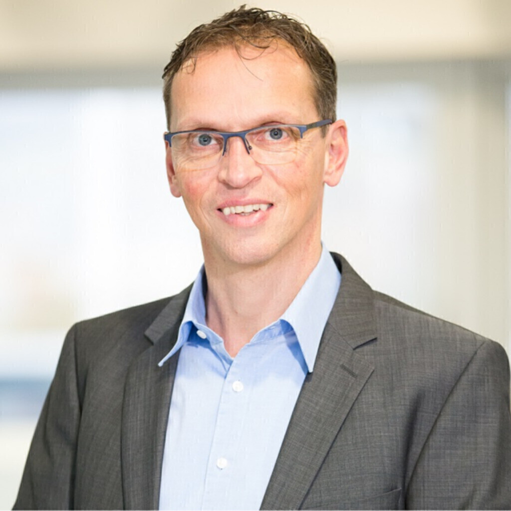 Dipl.Ing. Matthias Fritz Interim Manager & Business Consultant für