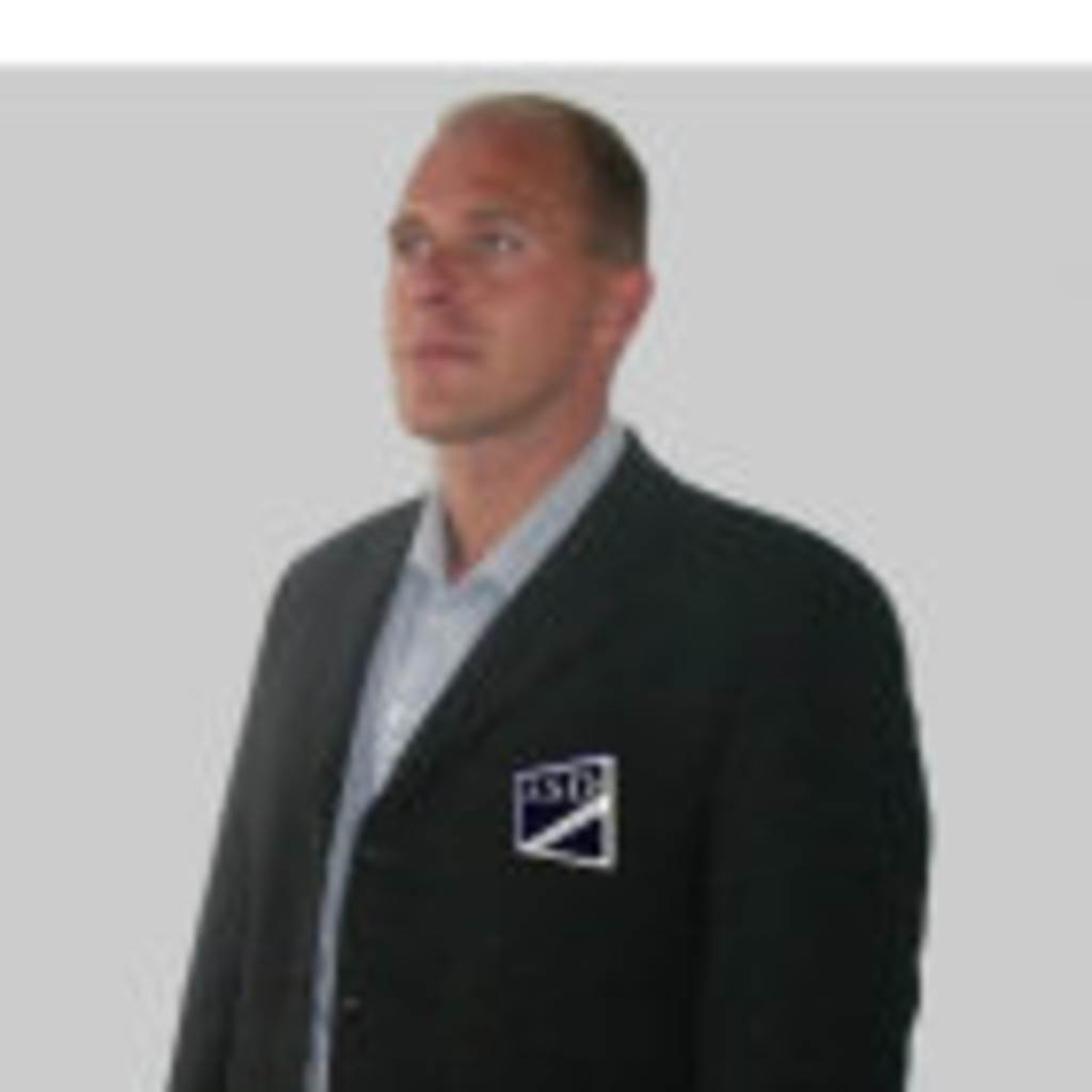 Frank Schmitz C.O.O ASDGroup XING