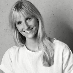 Stefanie Schuster