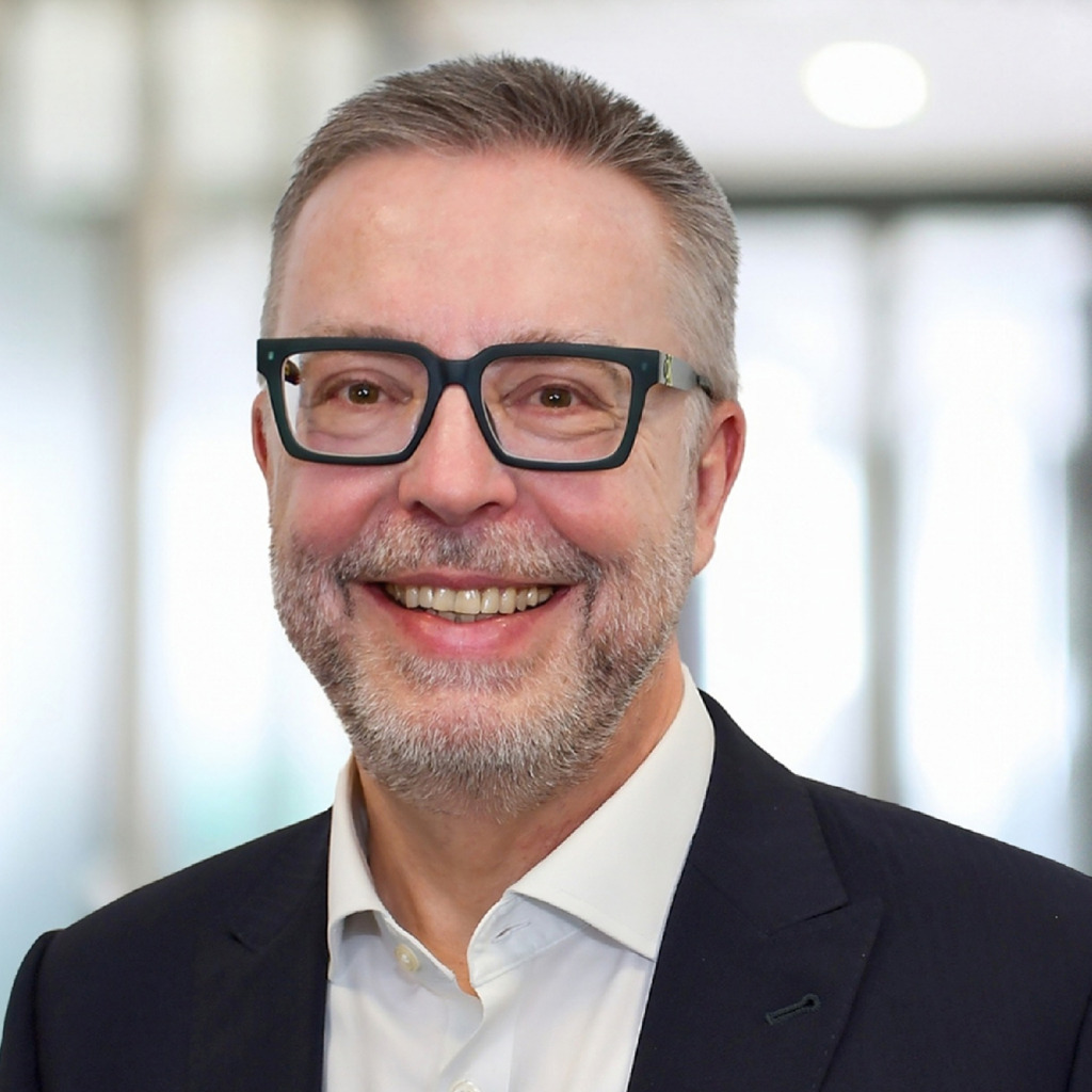 Dr. HansJoachim Richter Geschäftsführender Gesellschafter DR