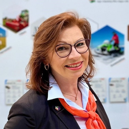 Claudia Bee's profile picture
