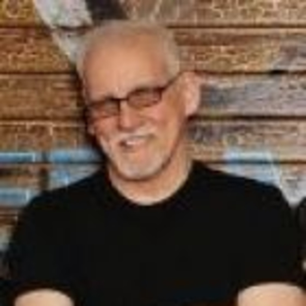 Paul Deming Music Educator Rohan Woods School XING