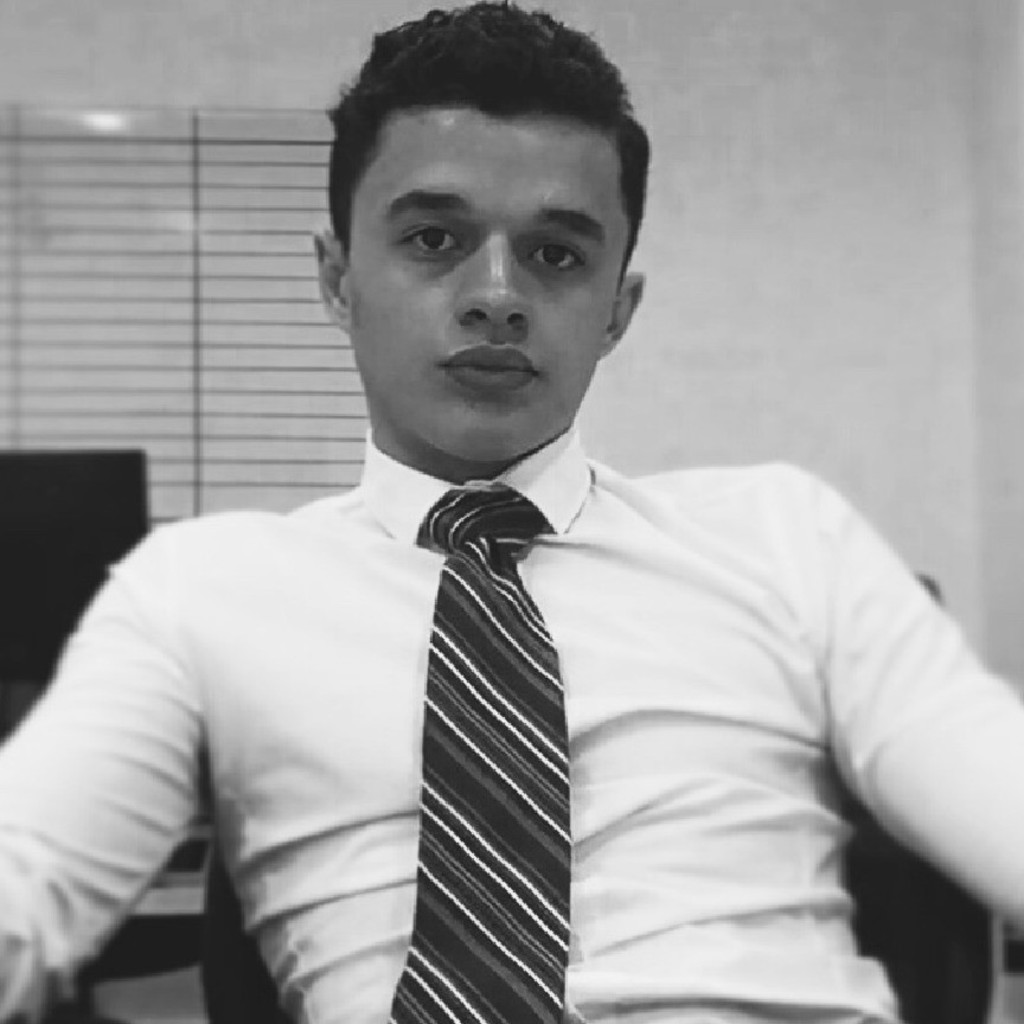 Dr. Antonio Rodrigues Executive Search Consultant VadarMoss XING