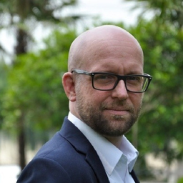 Dr. Lars Röhrig