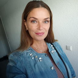 Nadine Varela