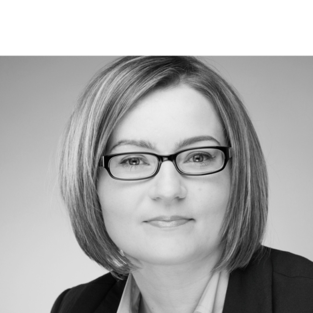 Iwona Kutylowska Analyst (Automatic Underwriting Algorithms