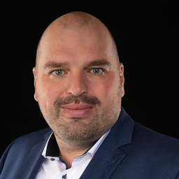 Dennis Schön