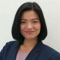 Dr. Chompunut Kiefhaber